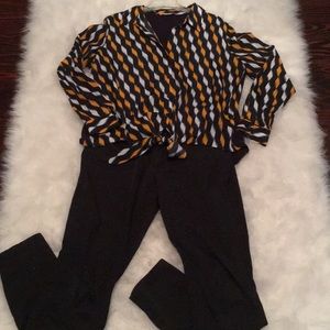 Fun Michael Kors tie front blouse